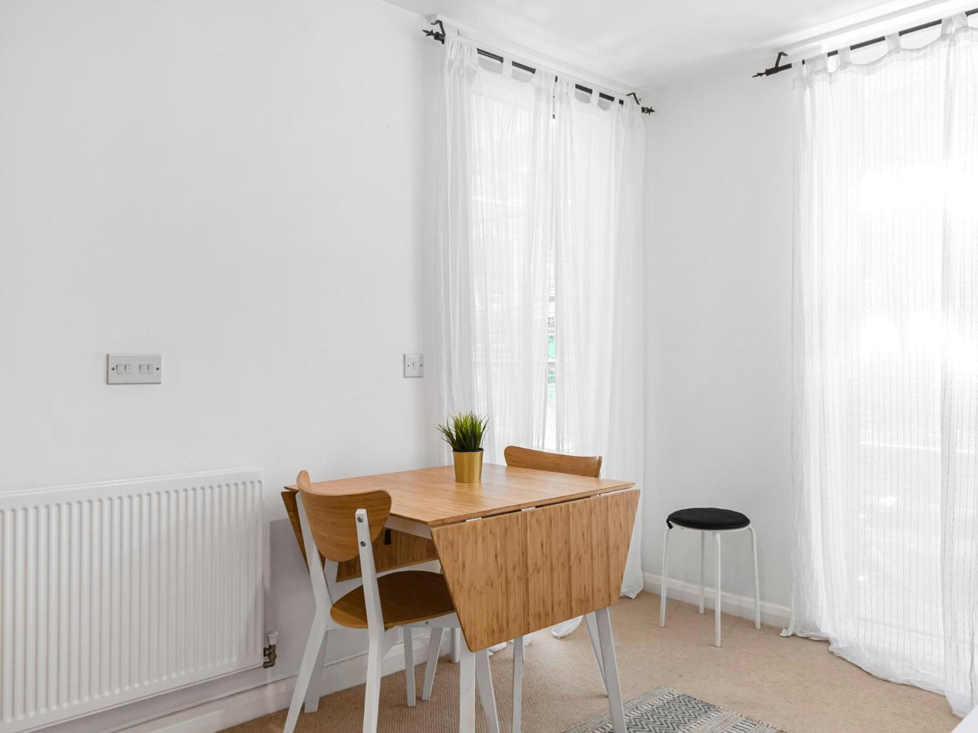 Pass The Keys Modern Tottenham Hale Apartment Perfect For Leisure London Kültér fotó
